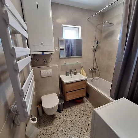 Apartament Doris *