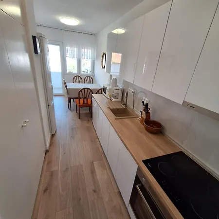Doris Apartmán Primošten